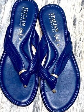 Italian Shoemakers Women's Deep Blue Braided Thong Sandals NWOB SIZE 5